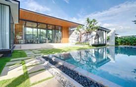 Современный комплекс вилл с бассейнами рядом с пляжами, Пхукет, Таиланд за От $948 000