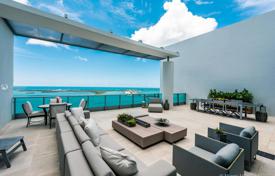 Элитный дуплекс-пентхаус с видом на океан в резиденции на первой линии от пляжа, Майами, Флорида, США за 5 400 000 €