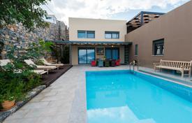 Трехэтажная вилла с бассейном в 30 метрах от моря, Элунда, Греция за 670 000 €