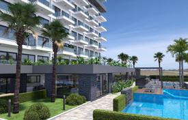 Апартаменты с видом на море и горы, в жилом комплексе с развитой инфраструктурой, Махмутлар, Турция за От $147 000
