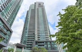 Квартира в Янг-стрит, Торонто, Онтарио,  Канада за C$780 000