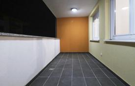 Продажа, Пешченица, 2-комнатная квартира, лоджия, лифт за 205 000 €