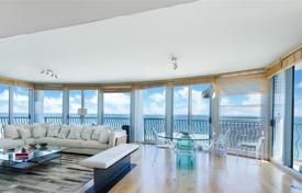 Стильный пентхаус с видом на океан в резиденции на первой линии от пляжа, Майами-Бич, Флорида, США за 5 469 000 €