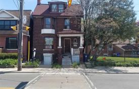 Дом в городе на КрВостоки-стрит, Олд Торонто, Торонто,  Онтарио,   Канада за C$2 113 000