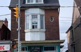 Дом в городе на улице Дафферин, Торонто, Онтарио,  Канада за C$1 614 000