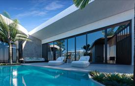Комплекс вилл с бассейнами и садами рядом с пляжем Банг Тао, Пхукет, Таиланд за От $447 000