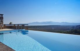 Двухэтажная вилла с панорамным видом на море в пригороде Афин, Аттика, Греция за 2 800 € в неделю