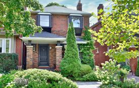 Дом в городе в Олд Торонто, Торонто, Онтарио,  Канада за C$2 078 000