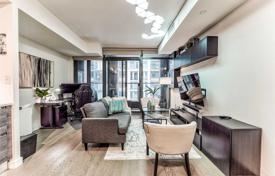 Квартира на Батерст-стрит, Торонто, Онтарио,  Канада за C$892 000