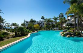 Элитные апартаменты с просторной террасой и видом на море, Марбелья, Испания за 3 950 000 €
