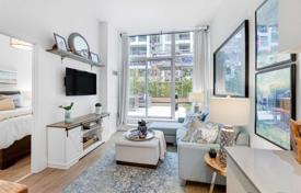 Квартира на Батерст-стрит, Торонто, Онтарио,  Канада за C$840 000