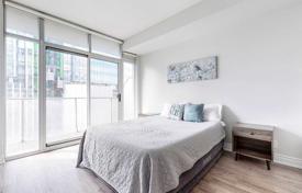 Квартира на Нельсон-стрит, Торонто, Онтарио,  Канада за C$833 000