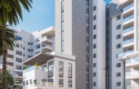 Современная квартира с видом на лес в новом жилом комплексе в районе Ноф Галим, Нетания, Израиль за $723 000