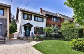 Дом в городе в Олд Торонто, Торонто, Онтарио,  Канада за C$2 519 000