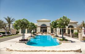 Закрытая резиденция Mushrif Village с бассейнами, садами и клубом, Mirdif, Дубай, ОАЭ за От $752 000