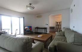Меблированная квартира с панорамным видом прямо напротив пляжа, Рафаиловичи, Черногория за 630 000 €