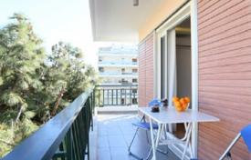 Трехкомнатная стильная квартира с видом на море в Палео Фалиро, Аттика, Греция за 330 000 €