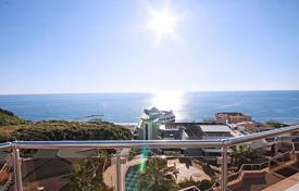 Шикарная вилла с видом на море Алания за $659 000