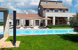 Дизайнерская вилла с бассейном и террасами, Пореч, Хорватия за 650 000 €