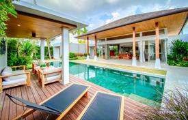 Красивая резиденция с бассейном, парком и тренажерным залом рядом с пляжами и полями для гольфа, Пхукет, Таиланд за От $1 480 000