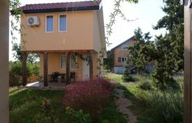 Три двухэтажных дома с бассейном и садом в Загоре, Котор, Черногория за 420 000 €