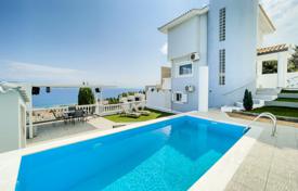 Трёхэтажная меблированная вилла с двумя бассейнами и панорамным видом на море, Пелопоннес, Греция за 300 000 €
