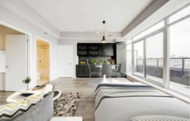 Квартира на Батерст-стрит, Торонто, Онтарио,  Канада за C$651 000