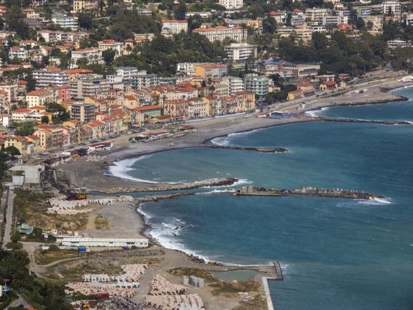 Сан ремо италия море самое дешевое жилье в испании