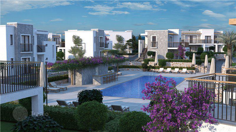 Малоэтажная резиденция с бассейнами в 400 метрах от моря, Бодрум, Турция