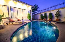 Дом в городе в Джомтьене, Паттайя, Чонбури,  Таиланд за $166 000