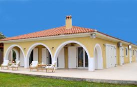 Вилла с гостевым домом и выходом к пляжу, Закинтос, Греция за 2 900 € в неделю