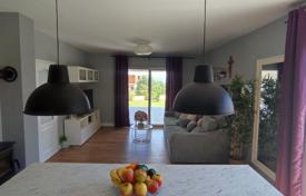 3-комнатный дом в городе 146 м² в Каштел-Новий, Хорватия за 595 000 €