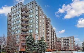 Квартира на Эглинтон-авеню Восток, Торонто, Онтарио,  Канада за C$687 000