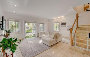 3-комнатный дом 141 м² в Корал Гейблсе за $1 100 000