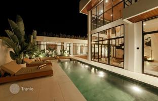4-комнатная вилла 308 м² в пляже Лима за $775 000