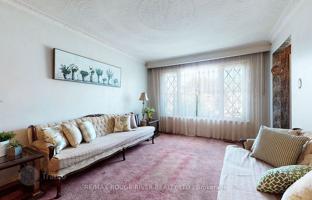 7-комнатный таунхаус в Скарборо за C$1 141 000