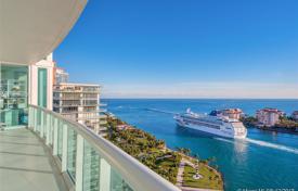 Трехспальная квартира с панорамным видом на океан в Майами-Бич, Флорида, США за 2 746 000 €