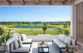Пентхаусы на первой линии поля для гольфа в новой закрытой резиденции, Лос Алькасарес, Испания за 389 000 €