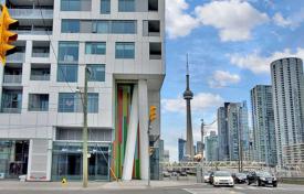 Квартира на Батерст-стрит, Торонто, Онтарио,  Канада за C$867 000