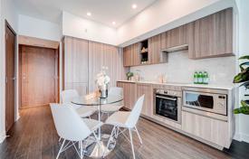 Квартира на Батерст-стрит, Торонто, Онтарио,  Канада за C$839 000