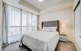 Квартира на Рохэмптон-авеню, Олд Торонто, Торонто,  Онтарио,   Канада за C$755 000