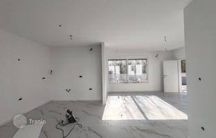 5-комнатный дом 180 м² в Малинске за 675 000 €