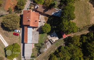 9-комнатный дом 480 м² в Барбане за 490 000 €