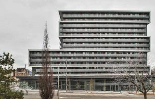 2-комнатная квартира в Норт-Йорке за C$832 000