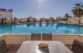Меблированный таунхаус с садом в жилом комплексе с бассейном, Лимассол, Кипр за 650 000 €