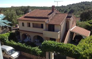 8-комнатный дом 173 м² в Мали-Лошинь за 713 000 €