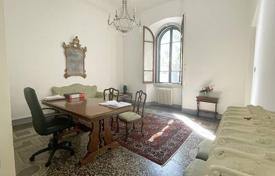 Классическая просторная квартира во Флоренции, Тоскана, Италия за 1 250 000 €