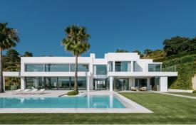 Элитная вилла с наградами в сфере недвижимости, с видом на море и горы, Марбелья, Испания за 8 500 000 €