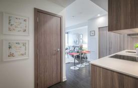 Квартира на Батерст-стрит, Торонто, Онтарио,  Канада за C$723 000