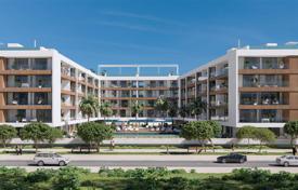 Апартаменты с балконом в жилом комплексе с бассейном и фитнес-центром, Фару, Португалия за 390 000 €